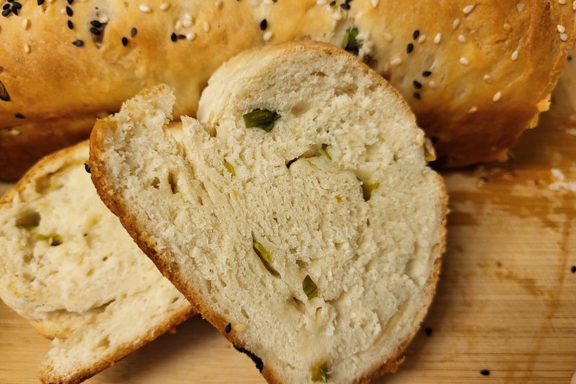 Medvehagymás kenyér